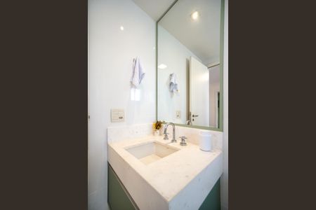 Apartamento à venda com 172m², 3 quartos e 3 vagasBanheiro da suíte 02