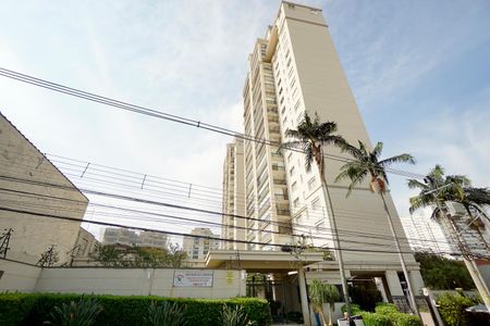 Apartamento à venda com 172m², 3 quartos e 3 vagasFachada