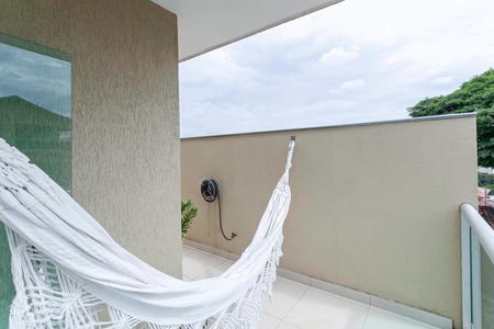 Casa à venda com 256m², 3 quartos e 4 vagasVaranda da suíte 