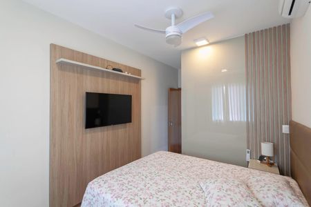 Casa à venda com 256m², 3 quartos e 4 vagasSuíte 
