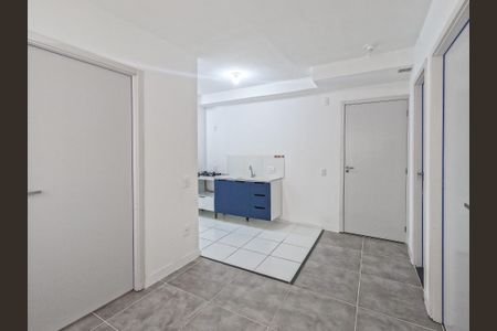 Apartamento para alugar com 34m², 2 quartos e sem vaga