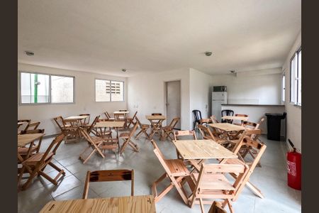 Apartamento para alugar com 34m², 2 quartos e sem vaga