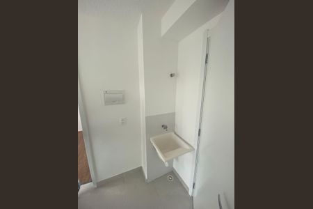 Área de serviço de apartamento para alugar com 1 quarto, 27m² em Vila Ida, São Paulo