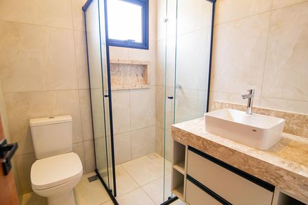 banheiro suite de casa para alugar com 2 quartos, 91m² em Parque Residencial Sabiás, Indaiatuba