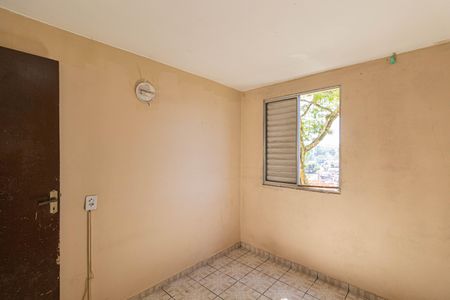 Quarto 2 de apartamento para alugar com 2 quartos, 48m² em Conjunto Habitacional Inácio Monteiro, São Paulo