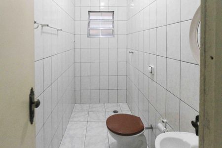 Casa para alugar com 100m², 2 quartos e sem vaga Casa para alugar com 100m², 2 quartos e sem vagaBanheiro 02