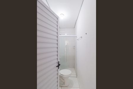 Casa para alugar com 80m², 2 quartos e sem vaga Casa para alugar com 80m², 2 quartos e sem vagaBanheiro