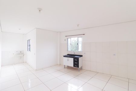 Casa para alugar com 80m², 2 quartos e sem vaga Casa para alugar com 80m², 2 quartos e sem vagaCozinha e área de serviço