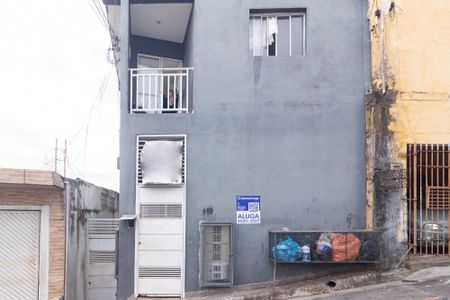 Casa para alugar com 80m², 2 quartos e sem vaga Casa para alugar com 80m², 2 quartos e sem vagaFachada