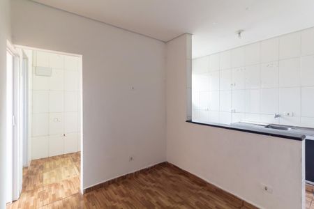 Sala de apartamento para alugar com 1 quarto, 40m² em Vila Erna, São Paulo