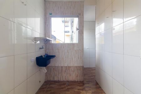 Área de Serviço de apartamento para alugar com 1 quarto, 40m² em Vila Erna, São Paulo