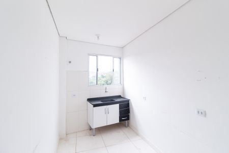 Cozinha de casa para alugar com 1 quarto, 45m² em Jardim Lice, Carapicuíba