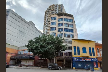 Apartamento à venda com 103m², 3 quartos e 1 vagaFachada e portaria