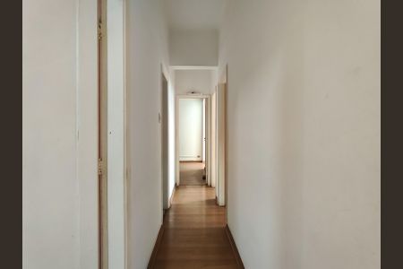 Apartamento à venda com 103m², 3 quartos e 1 vagaCorredor