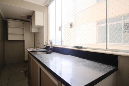 Apartamento à venda com 95m², 3 quartos e 1 vagaCozinha e Área de Serviço