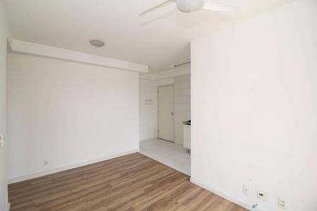 Sala de apartamento à venda com 2 quartos, 52m² em Vila Augusta, Guarulhos