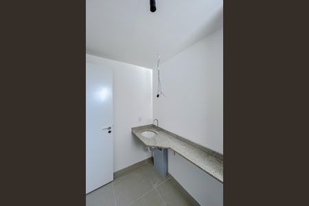 Apartamento à venda com 111m², 3 quartos e 2 vagasBanheiro da Suíte