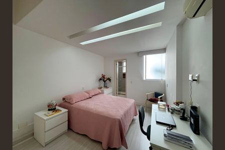 Apartamento à venda com 120m², 3 quartos e 1 vagaSuíte 2