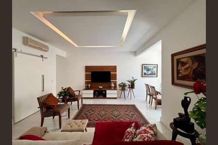 Apartamento à venda com 120m², 3 quartos e 1 vagaSala