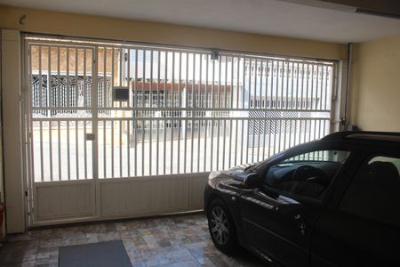 Casa à venda com 165m², 3 quartos e 2 vagasGaragem