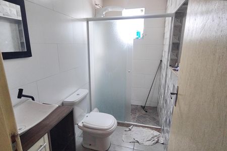 Casa à venda com 165m², 3 quartos e 2 vagasBanheiro da Suíte 1