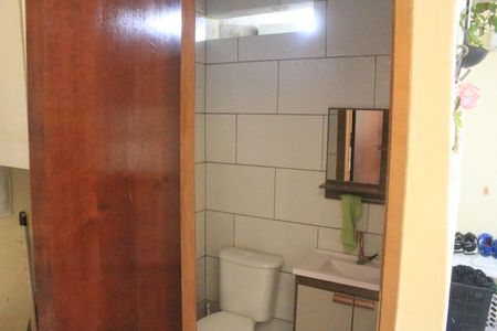 Casa à venda com 165m², 3 quartos e 2 vagasLavabo