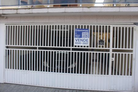 Casa à venda com 165m², 3 quartos e 2 vagasPlaquinha