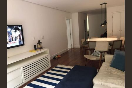Casa à venda com 3 quartos, 180m² em Moema, São Paulo