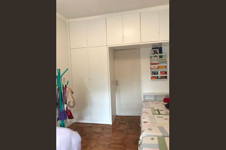 Casa à venda com 3 quartos, 180m² em Moema, São Paulo
