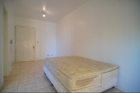 Studio para alugar com 35m², 1 quarto e sem vagaSala/Quarto