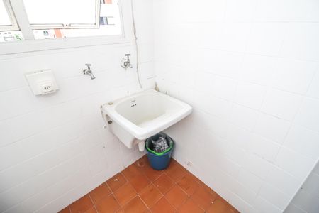 Apartamento para alugar com 79m², 1 quarto e 1 vagaÁrea de Serviço