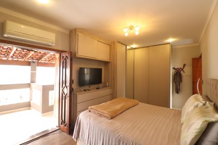 Casa à venda com 3 quartos, 213m² em Vila Bianca, São Paulo