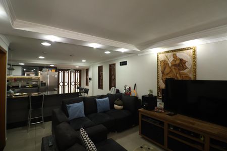 Casa à venda com 3 quartos, 213m² em Vila Bianca, São Paulo