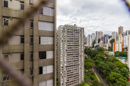 Apartamento para alugar com 141m², 3 quartos e 2 vagas