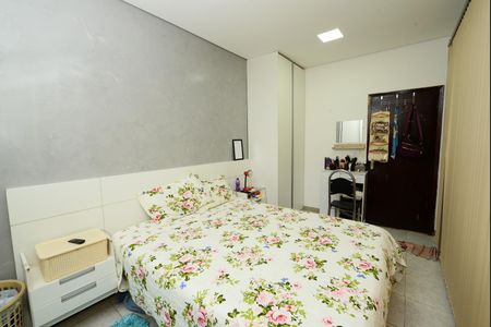 Casa à venda com 350m², 6 quartos e 5 vagas