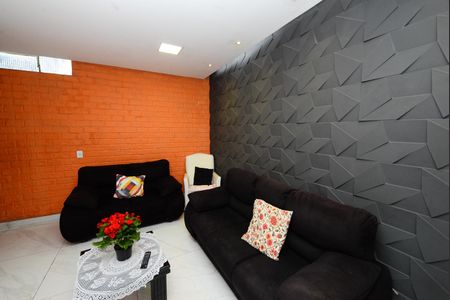 Casa à venda com 350m², 6 quartos e 5 vagas