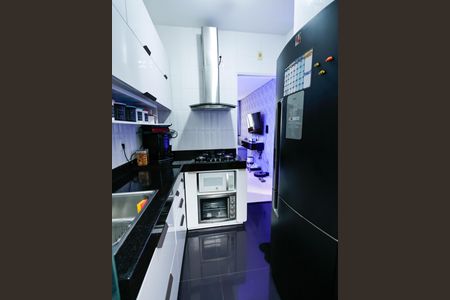 Apartamento à venda com 49m², 2 quartos e 1 vagaCozinha