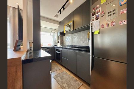 Cozinha  de apartamento para alugar com 2 quartos, 67m² em Jardim Itu, Porto Alegre