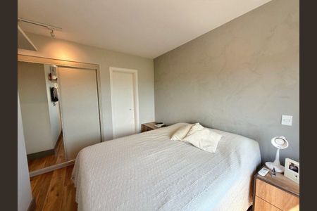 Quarto 1 de apartamento para alugar com 2 quartos, 67m² em Jardim Itu, Porto Alegre