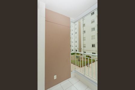 Apartamento para alugar com 65m², 2 quartos e 1 vagaVaranda