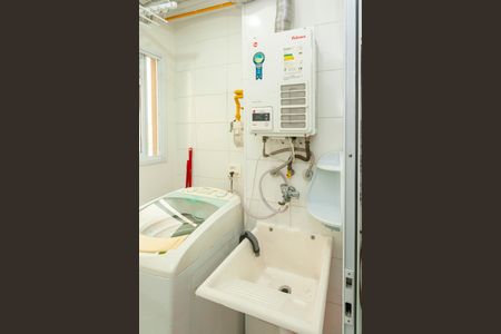 Apartamento para alugar com 65m², 2 quartos e 1 vagaÁrea de Serviço