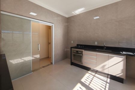 Casa para alugar com 186m², 3 quartos e 2 vagasCozinha