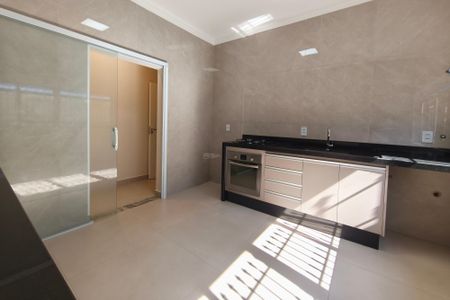 Casa para alugar com 186m², 3 quartos e 2 vagasCozinha