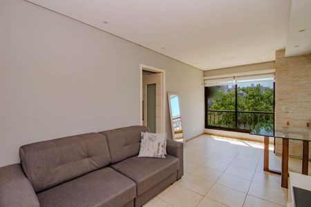 Sala de apartamento à venda com 2 quartos, 65m² em Boa Vista, Porto Alegre