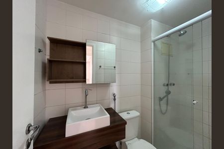Apartamento para alugar com 80m², 3 quartos e 2 vagas Apartamento para alugar com 80m², 3 quartos e 2 vagasBanheiro