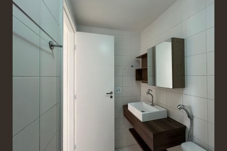 Apartamento para alugar com 80m², 3 quartos e 2 vagas Apartamento para alugar com 80m², 3 quartos e 2 vagasBanheiro