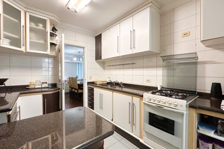 Apartamento à venda com 125m², 3 quartos e 2 vagasCozinha