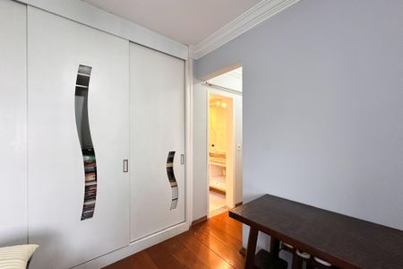 Apartamento à venda com 125m², 3 quartos e 2 vagasSuíte 2