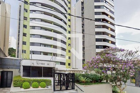 Apartamento à venda com 125m², 3 quartos e 2 vagasFachada