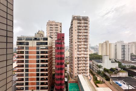 Apartamento à venda com 125m², 3 quartos e 2 vagasVista da Suíte 1